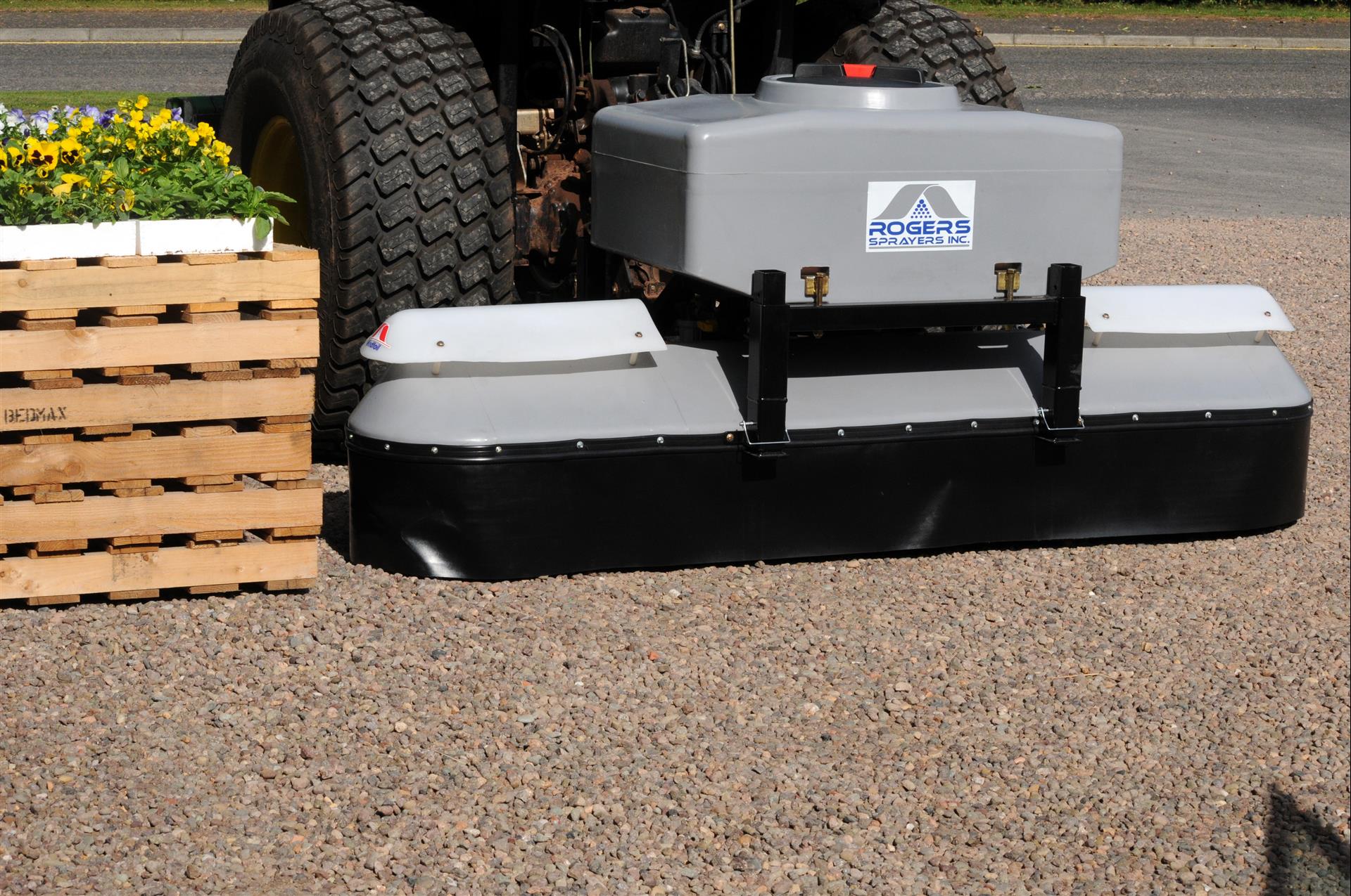 Rogers TM Series Yard Sprayer Cleveland Alliances Ltd Cleveland Alliances Ltd